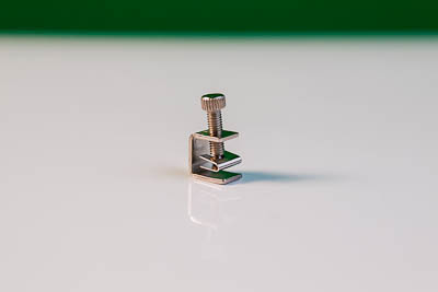 Зажим винтовой