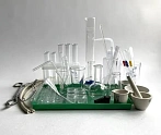 Приборы, наборы посуды и принадлежностей для химического эксперимента
